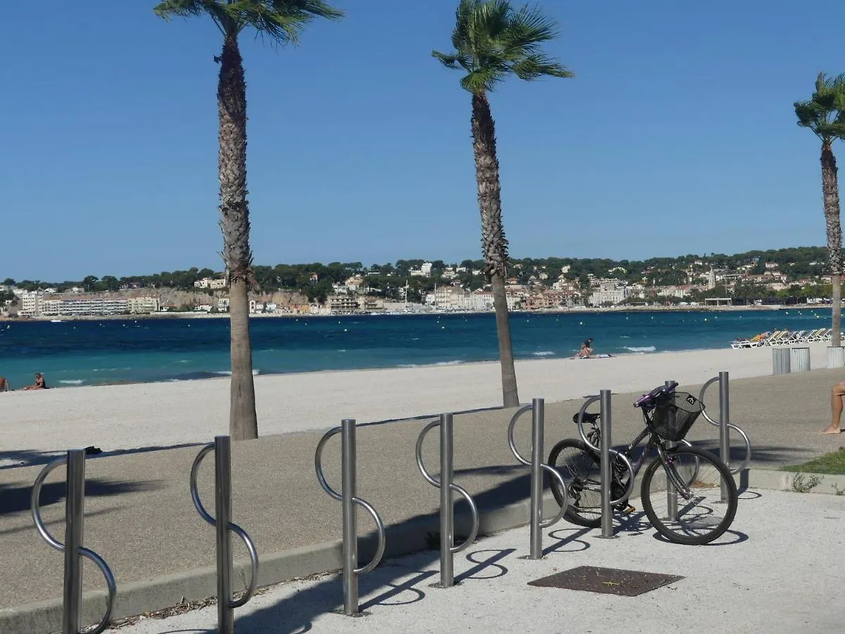 Apartment L'Azureou, Spacieux T3 A 150M De La Plage Six-Fours-les-Plages